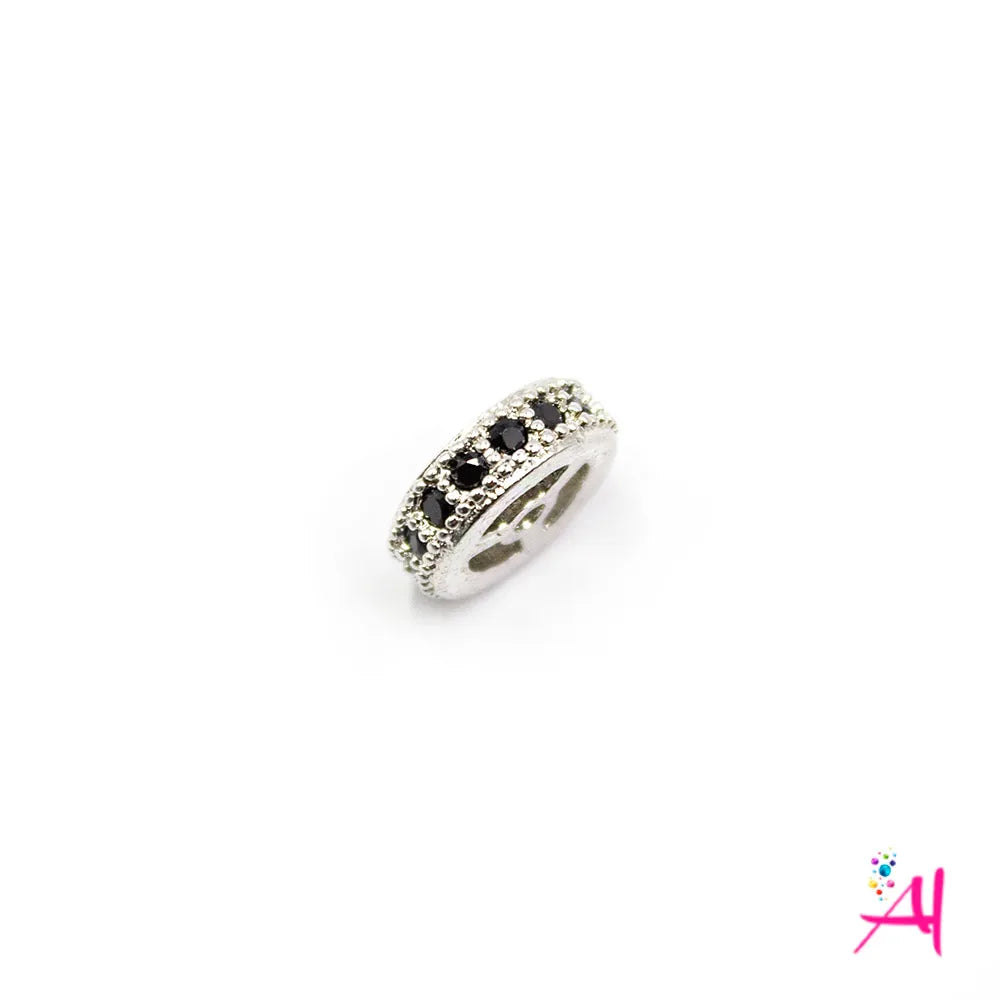 Dije Rodio – Micro Pave Rueda Plateada Circón Negro
